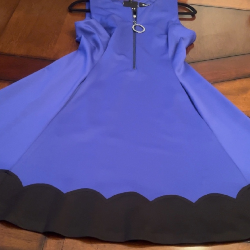 DKNY Dress•Size 10•Purple•Macy’s w/tags•Back zip•Side pockets•Armpit-Hem=29.5”